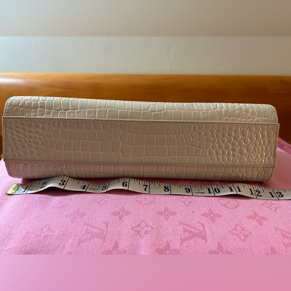 Vintage YSL Croc Cutout Handle Bag - Picture 7 of 16